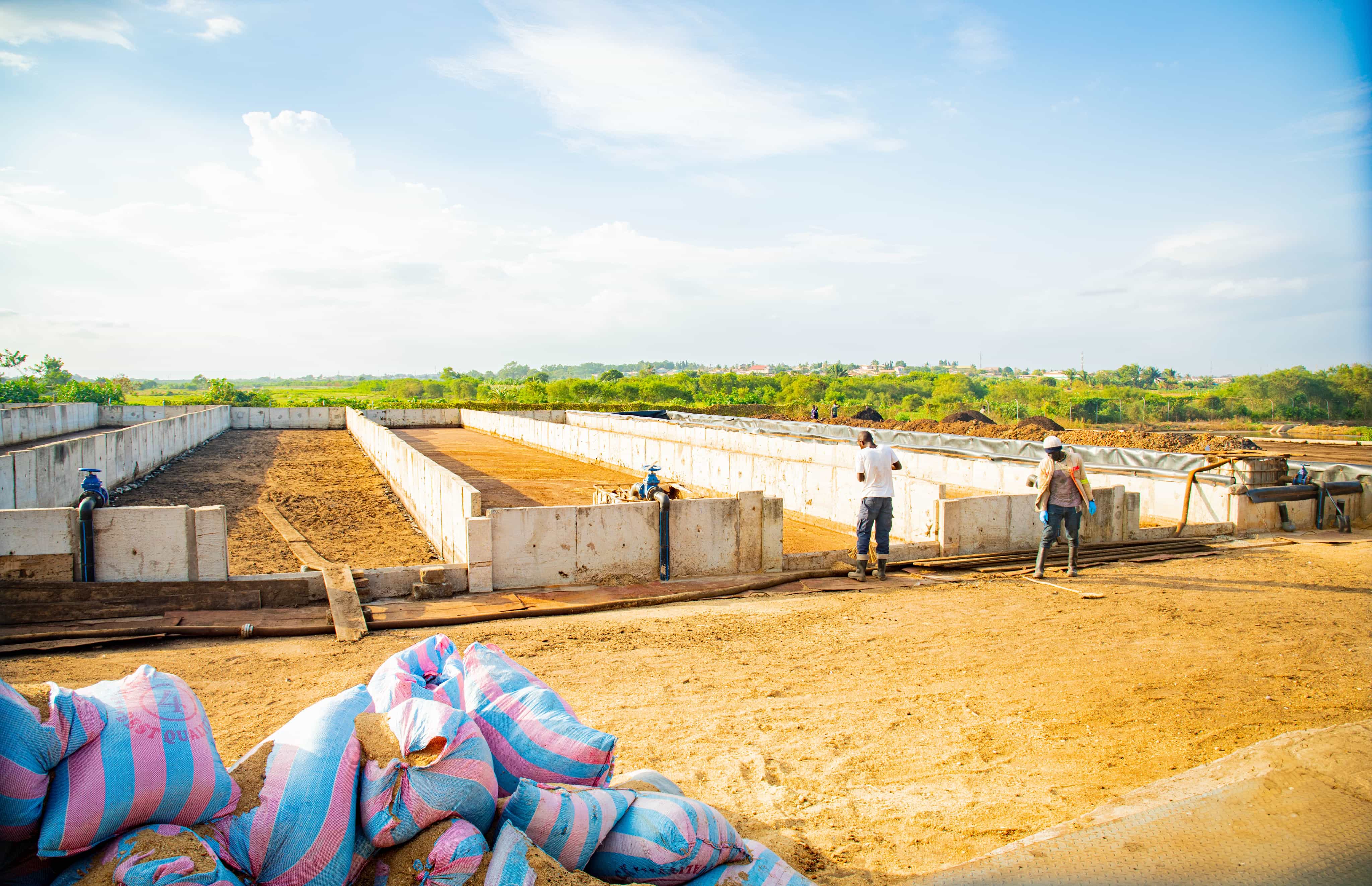 977F6e65b25e2b70b4c0b3583756a63f40df0401 Min (1)