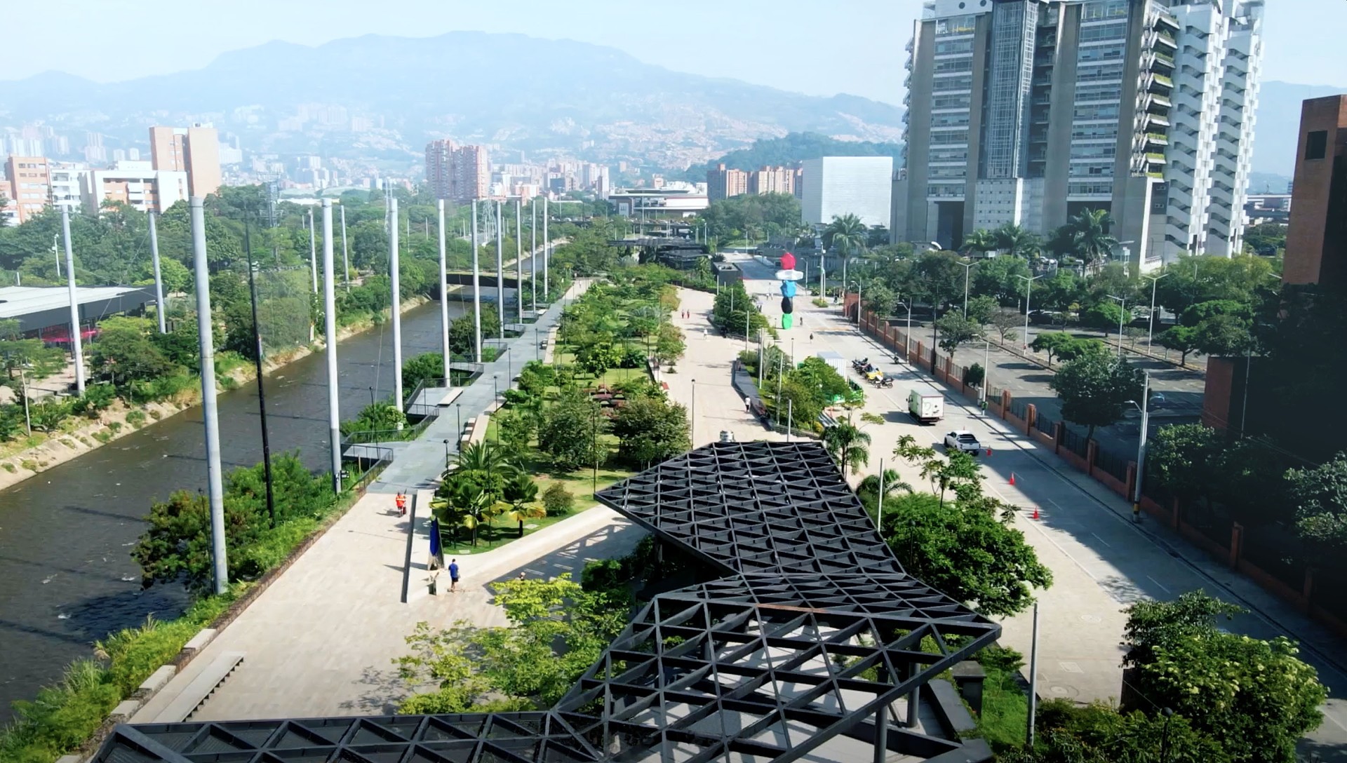 Thumbnail Medellin Aerial Optimized (1)